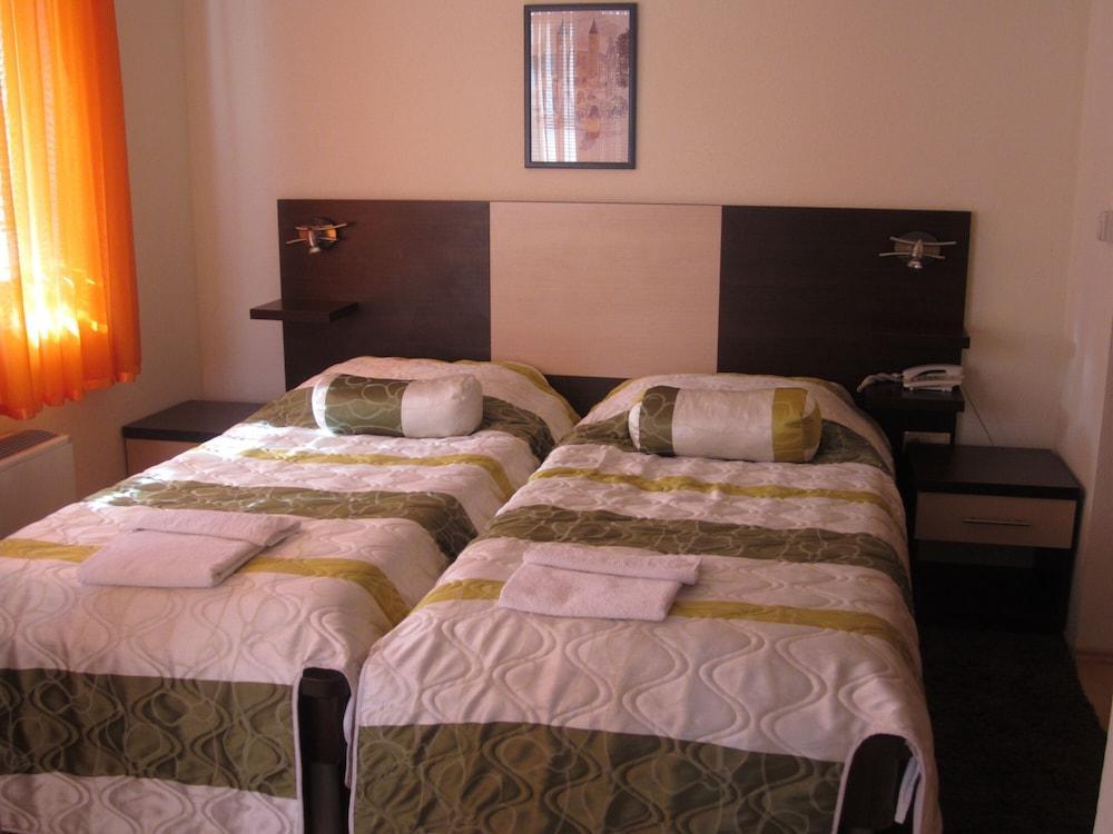 Hotel Globtour Inn Medjugorje Exterior photo