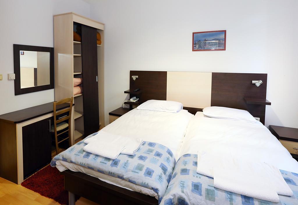Hotel Globtour Inn Medjugorje Exterior photo