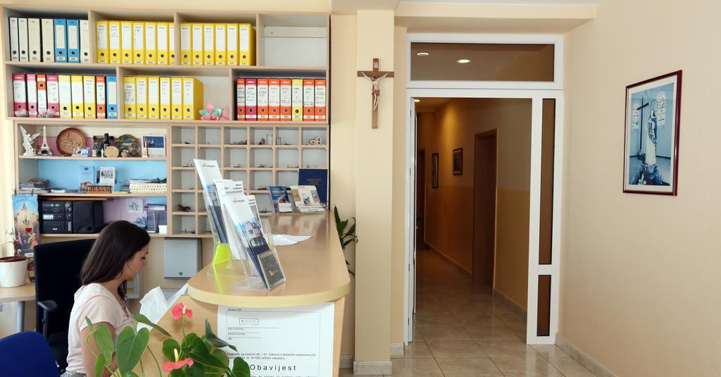 Hotel Globtour Inn Medjugorje Exterior photo